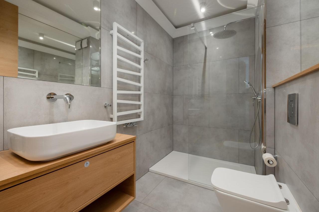 Apartament Z Tarasem W Centrum Swinoujscia By Noclegi Renters Swinoujscie Bagian luar foto